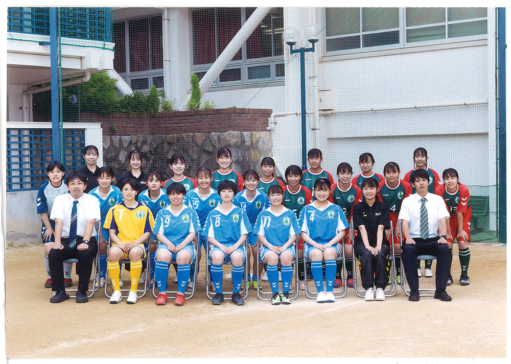 記事 神戸常盤女子高等学校フットサル部のアイキャッチ画像