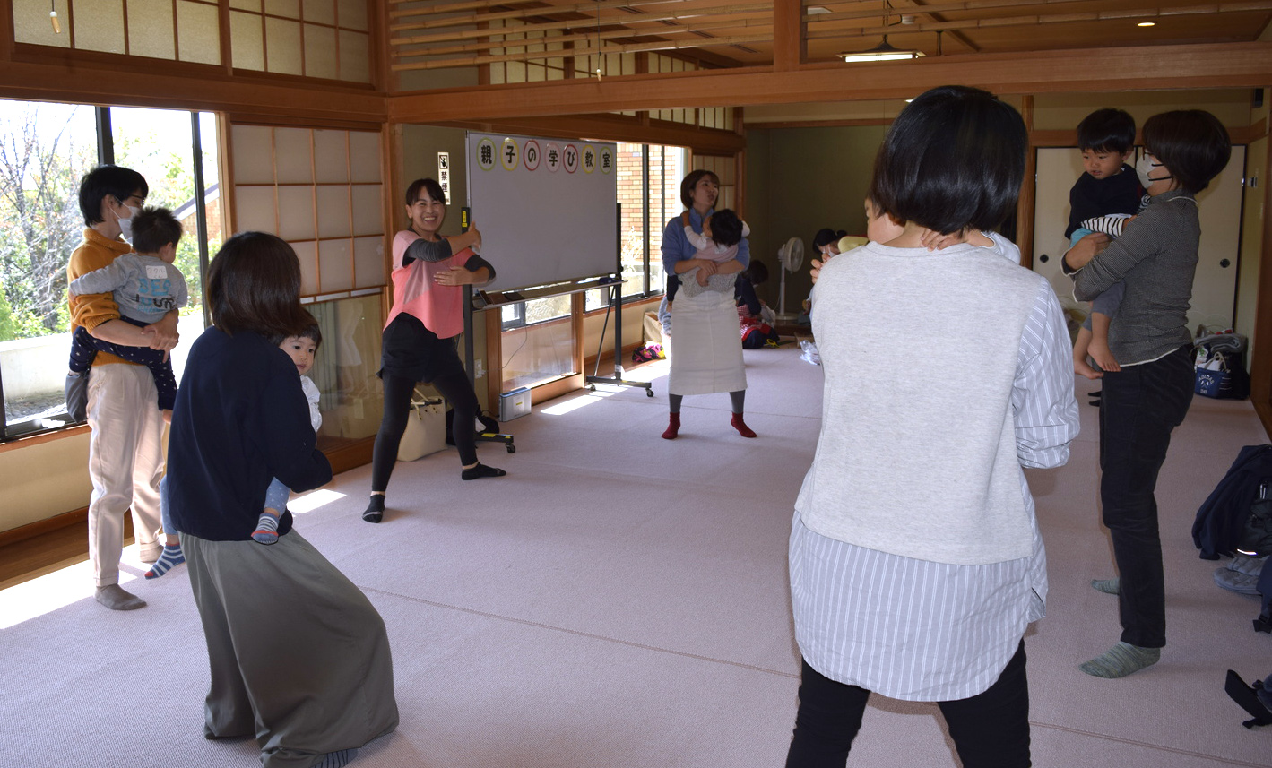 記事 親子の学び教室「親子フィットネス/作って遊ぼう!のアイキャッチ画像